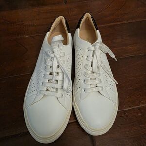 Kate Spade White Leather Sneakers Minimalist Design